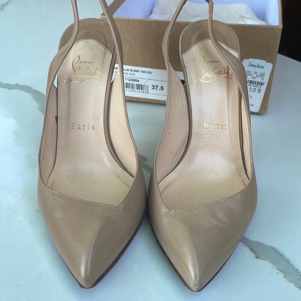 Christian Louboutin Slingback  Pumps with bottom grips